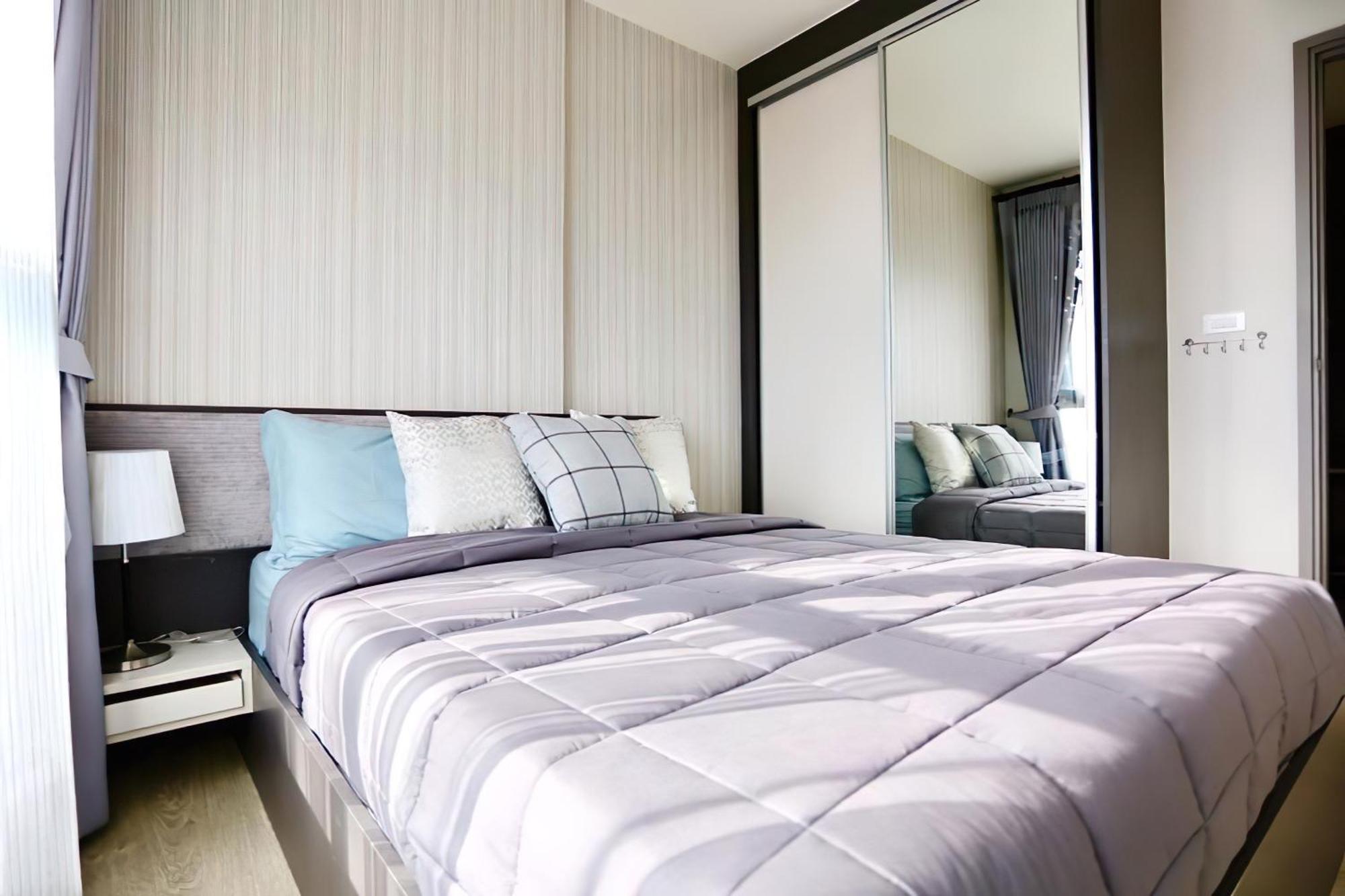 Central Pattaya - Sea View Large Balcony Condo With Infinity Pool Exterior photo