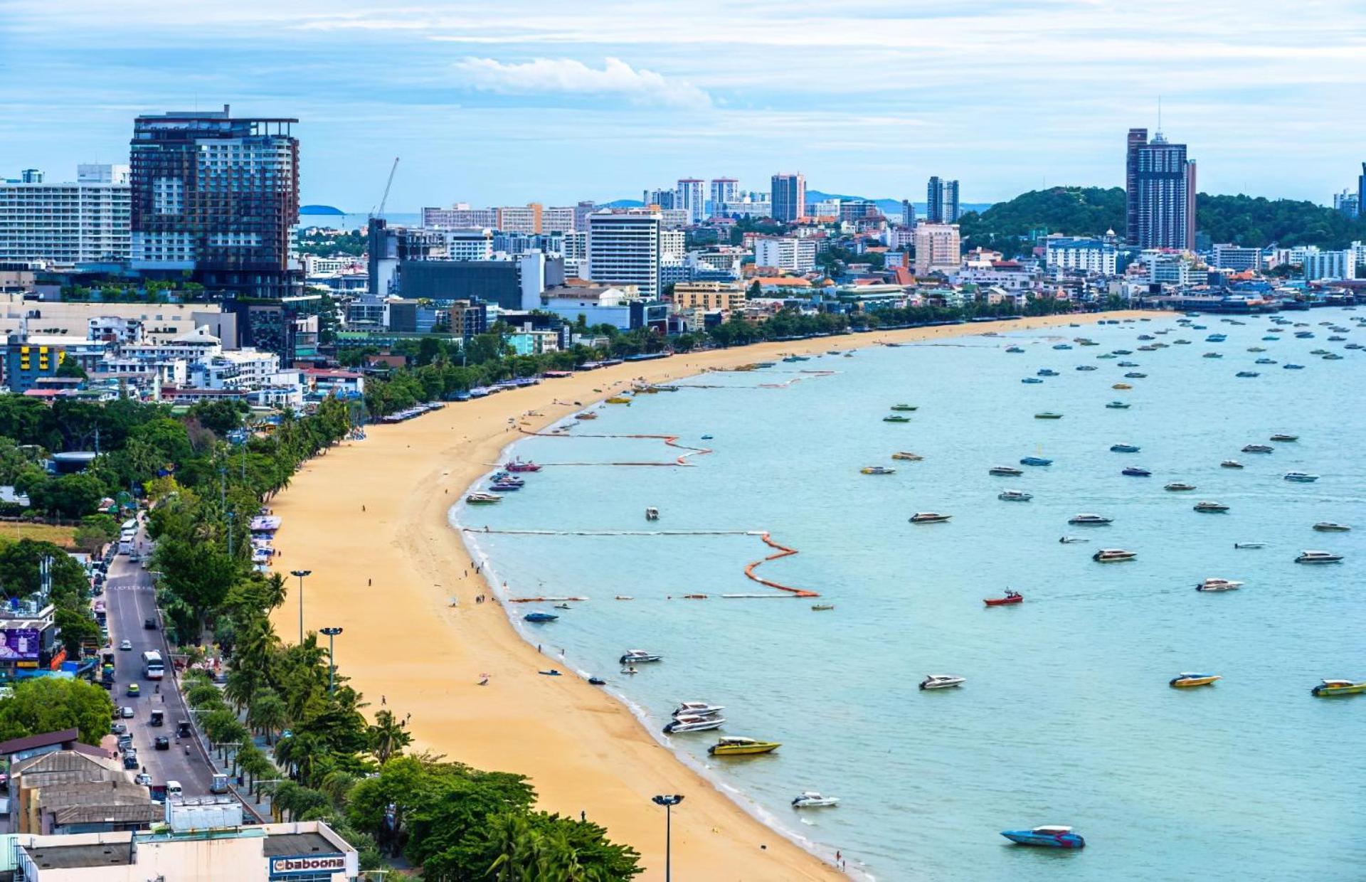 Central Pattaya - Sea View Large Balcony Condo With Infinity Pool Exterior photo