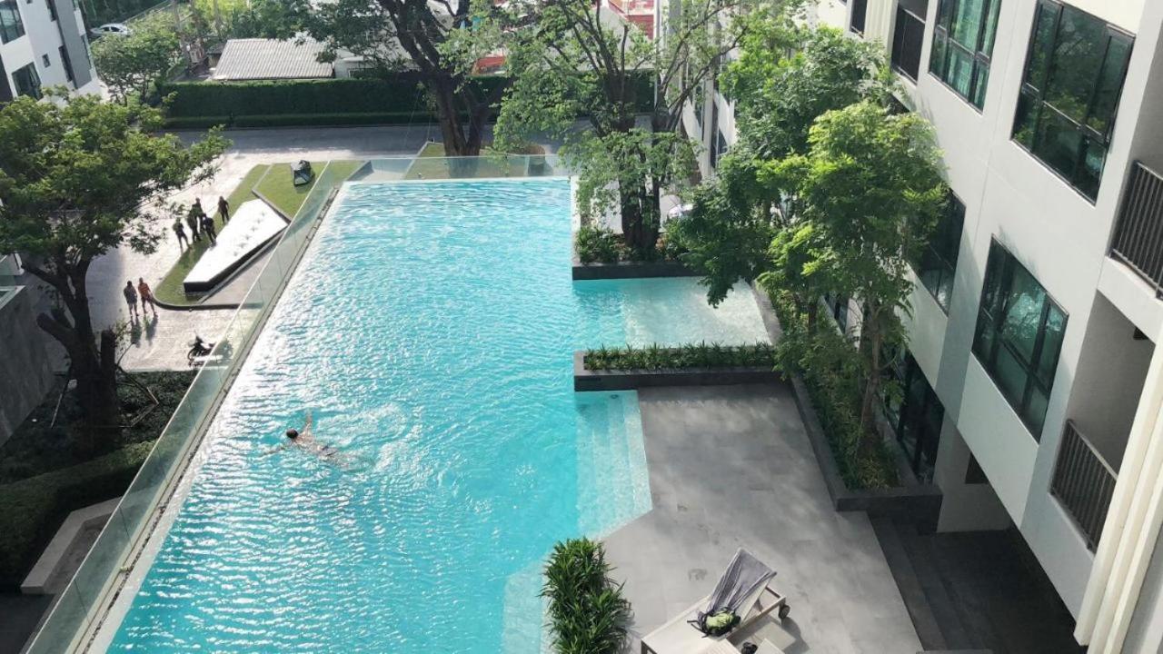 Central Pattaya - Sea View Large Balcony Condo With Infinity Pool Exterior photo